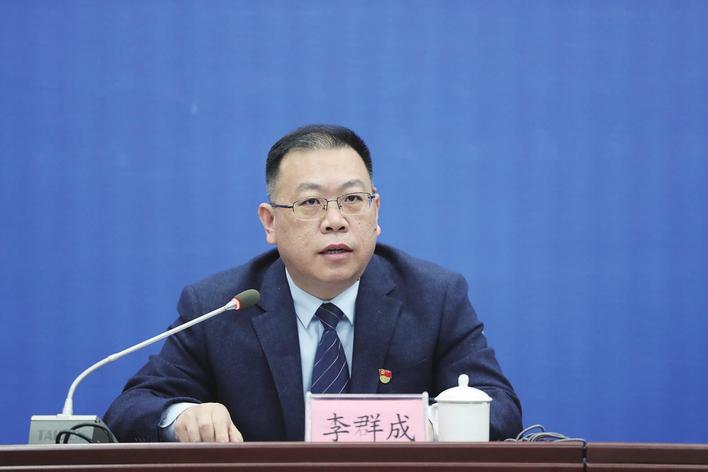 寿光市卫生健康局局长李群成